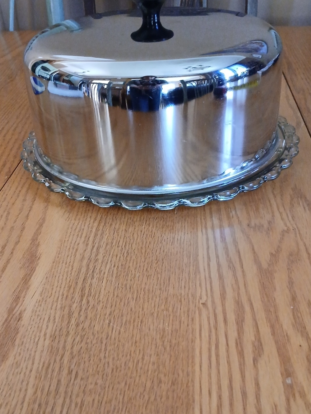 Vintage Metal Topped Cake Carrier